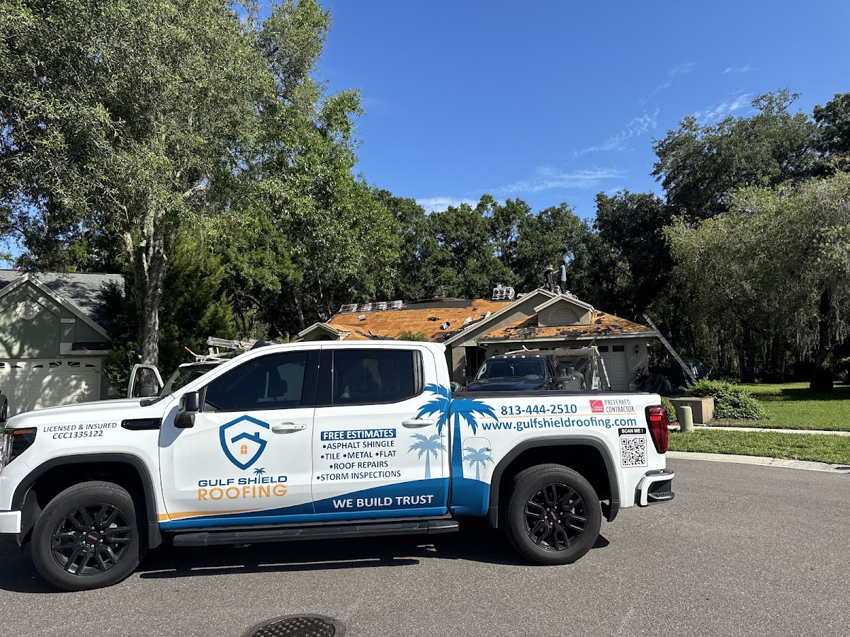 Hunter & Sons Roofing at work