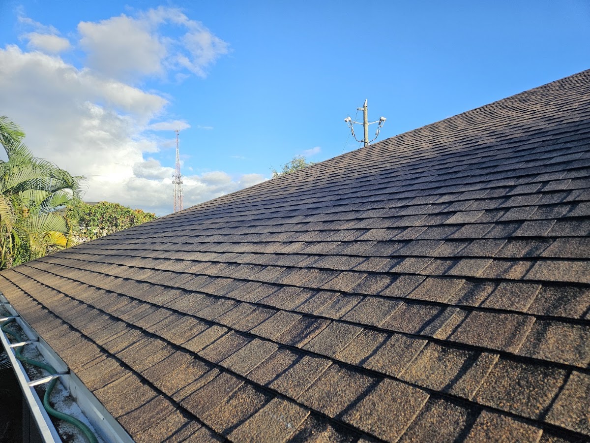 Hunter & Sons Roofing at work